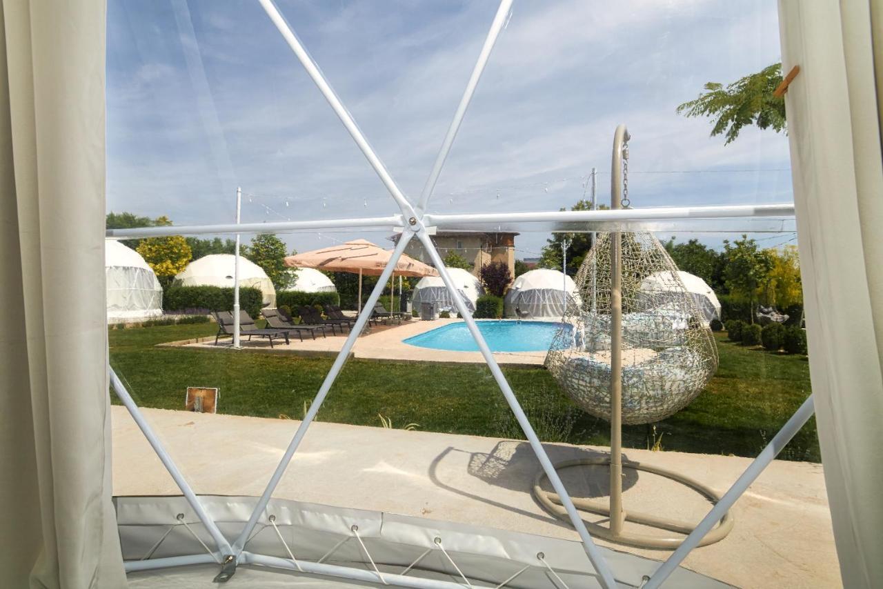Отель Seagloo Glamping - Adults Only Костинешти Экстерьер фото